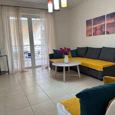 Riviera Beach, Seaside Spacious Apt. Анависос Екстериор снимка